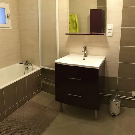 Semesterbostad Cote Chateau *